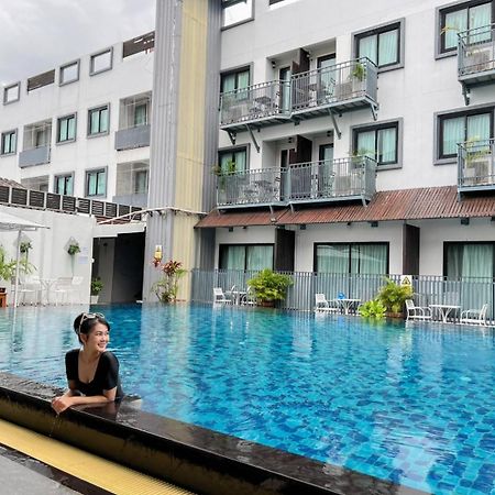 Buritel Hotel Бурирам Экстерьер фото