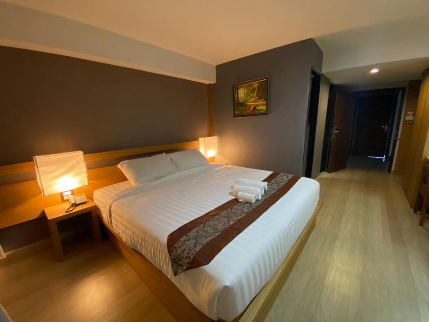 Buritel Hotel Бурирам Экстерьер фото