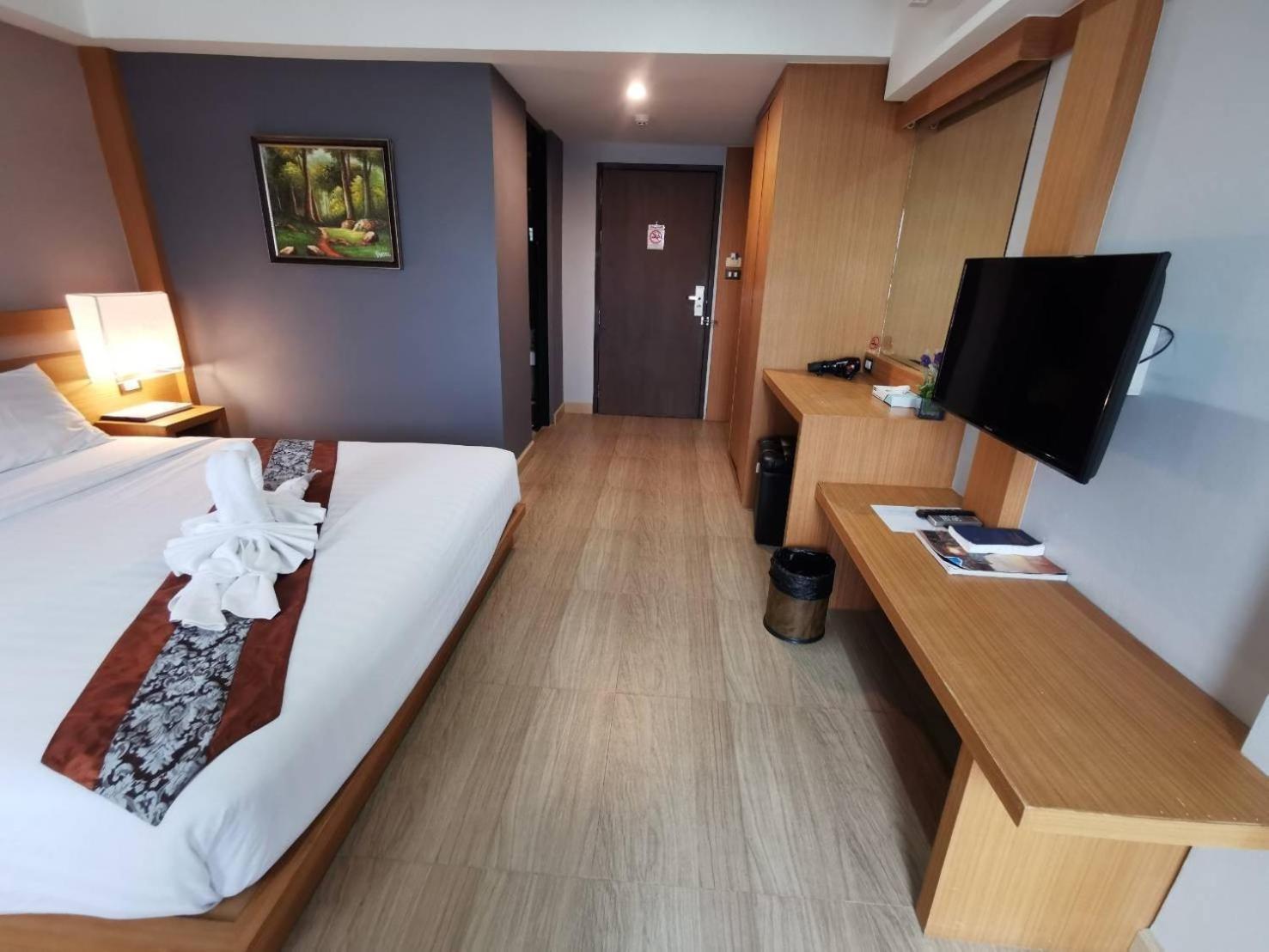 Buritel Hotel Бурирам Экстерьер фото